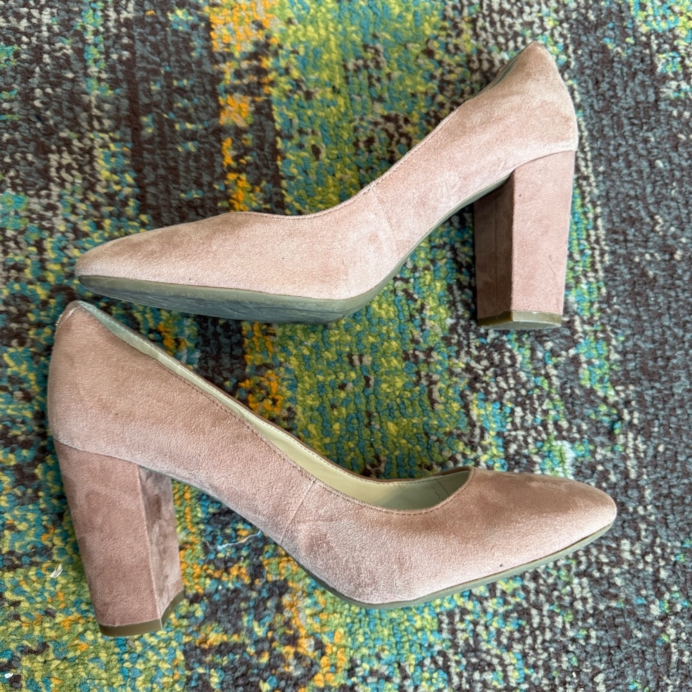 Women's Heel - Picture 5 of 6